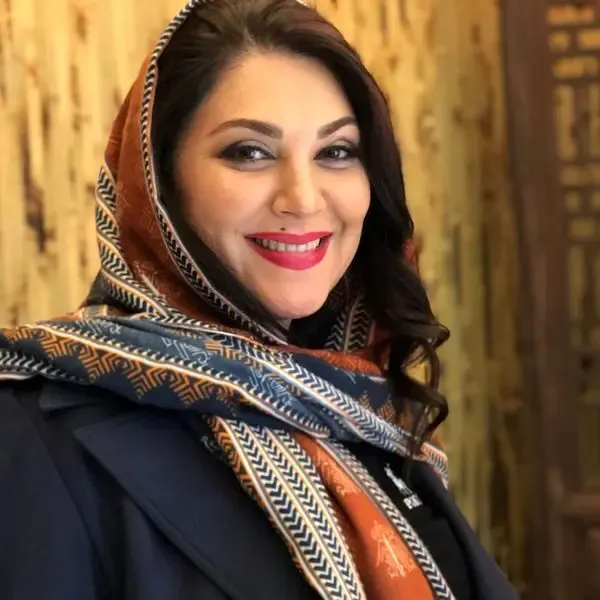 لاله اسکندری و پوشش عجیبش درمیهمانی مختلط + عکس