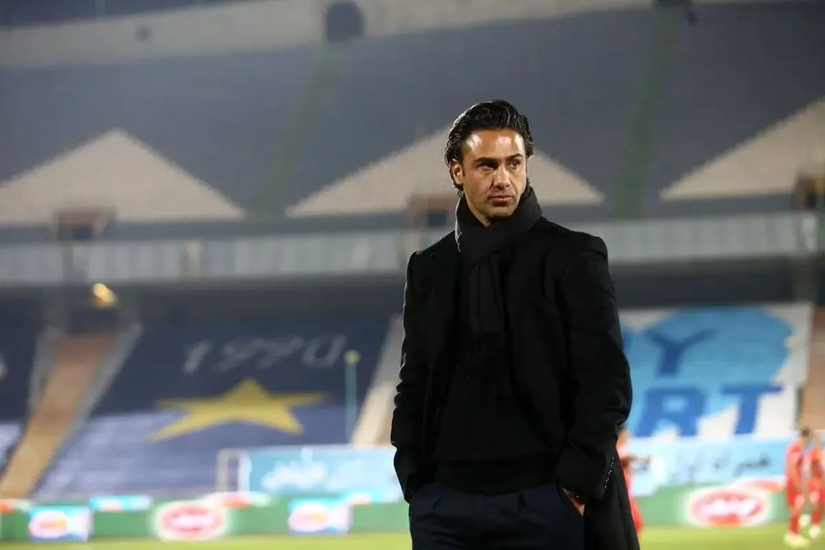 خلق شگفتی هواداران فرهاد در باشگاه اتحاد کلباء!