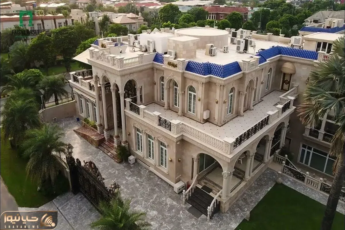معماری خلاقانه؛ وسط بیابون یه عمارت 8 کاناله فوق لوکس ساختن که درش چرخشی باز میشه