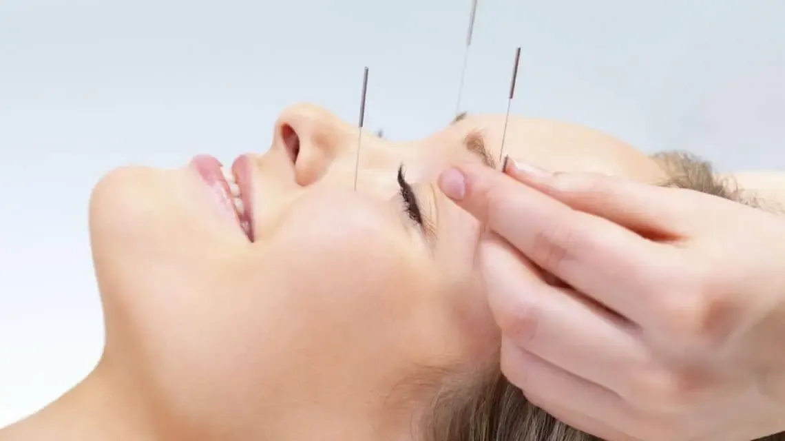 طب سوزنی چیست و آیا روش درمانی موثری است؟